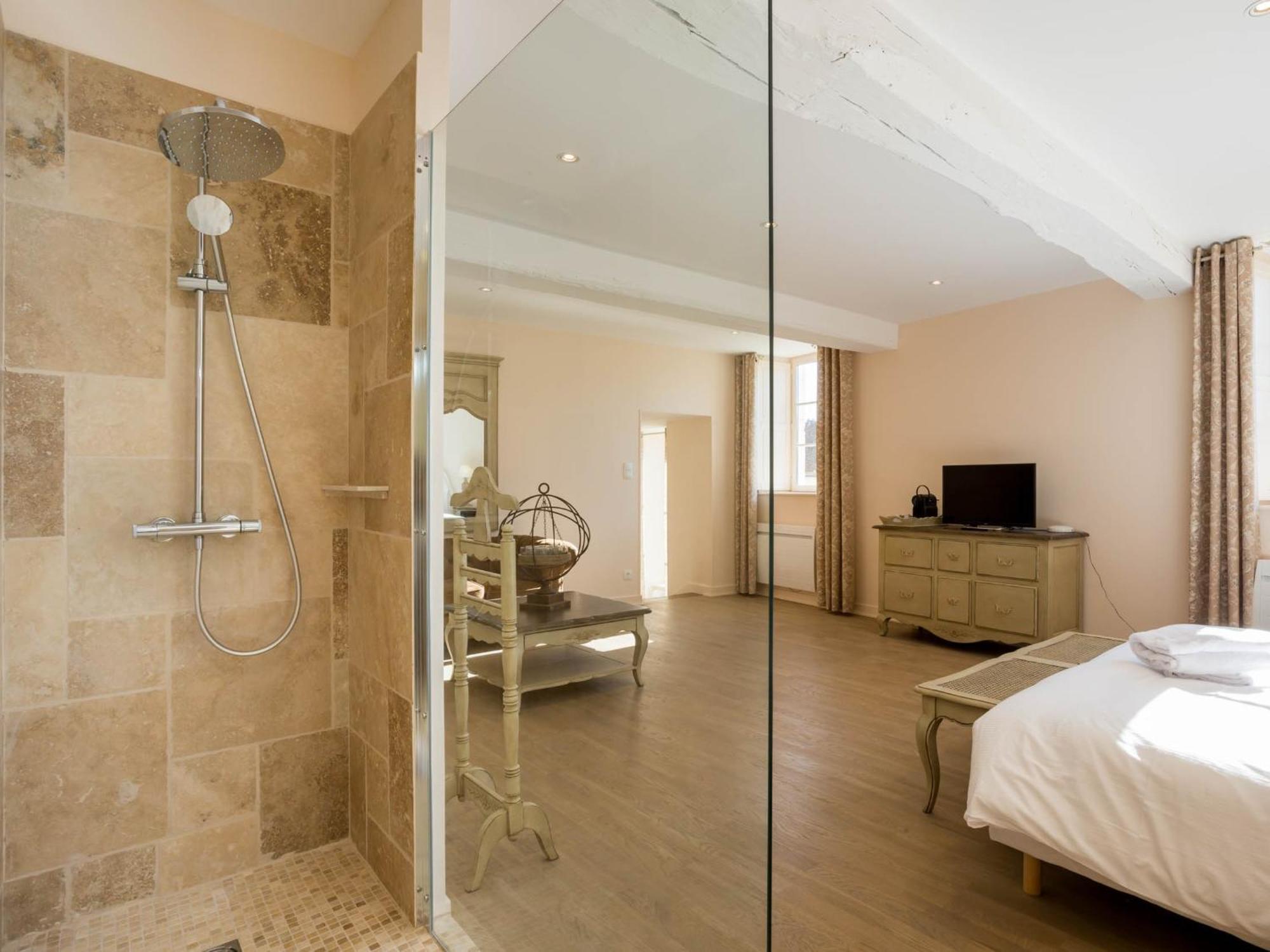 Le Cara - 4 Appartements Calmes Et Chics Au Coeur De Beaune 본느 객실 사진