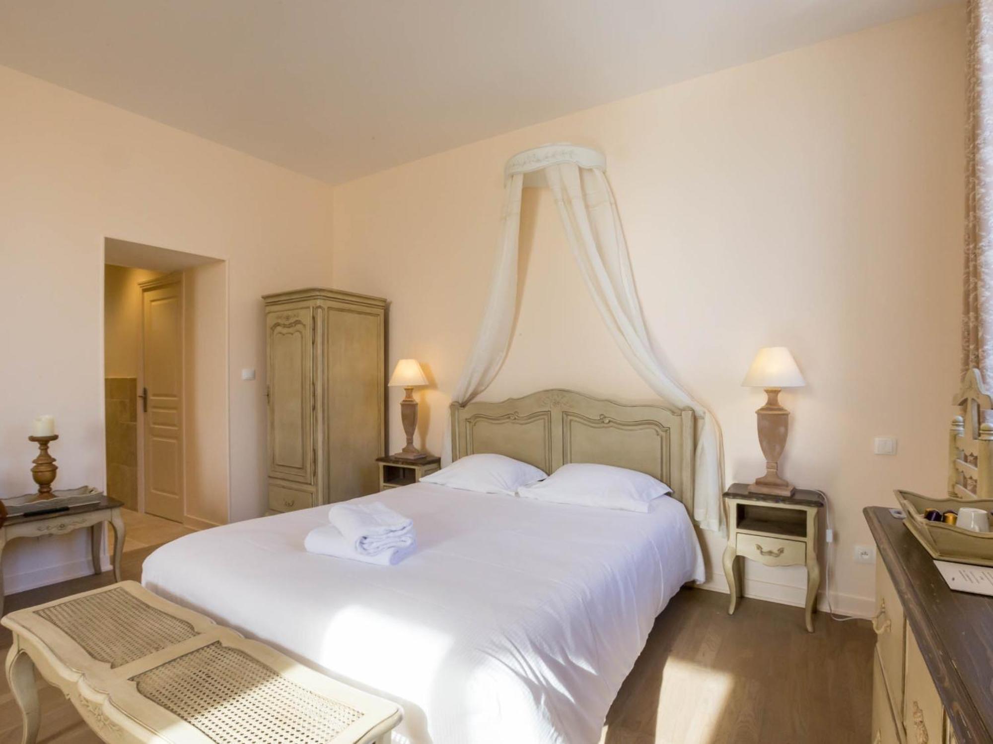 Le Cara - 4 Appartements Calmes Et Chics Au Coeur De Beaune 본느 객실 사진
