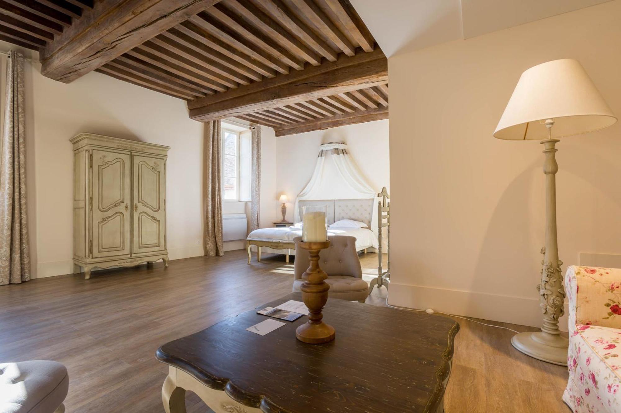 Le Cara - 4 Appartements Calmes Et Chics Au Coeur De Beaune 본느 객실 사진