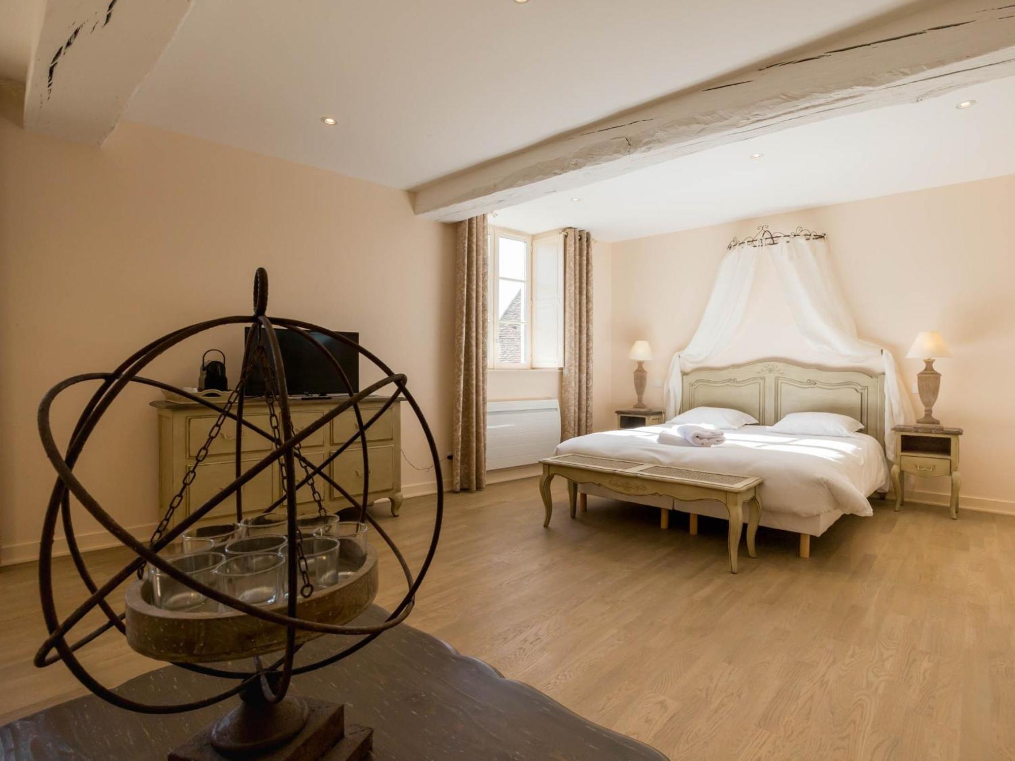Le Cara - 4 Appartements Calmes Et Chics Au Coeur De Beaune 본느 객실 사진