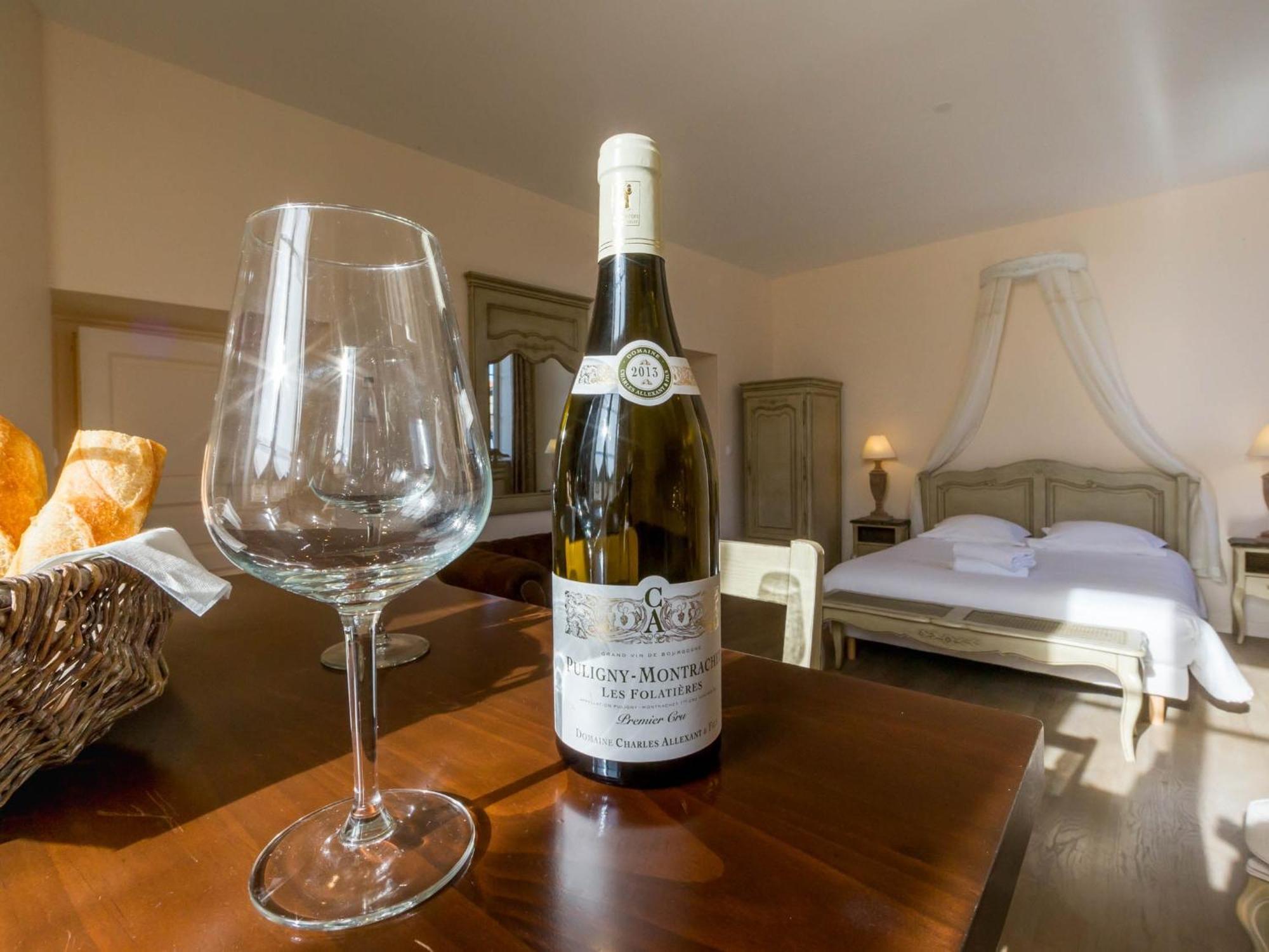 Le Cara - 4 Appartements Calmes Et Chics Au Coeur De Beaune 본느 객실 사진