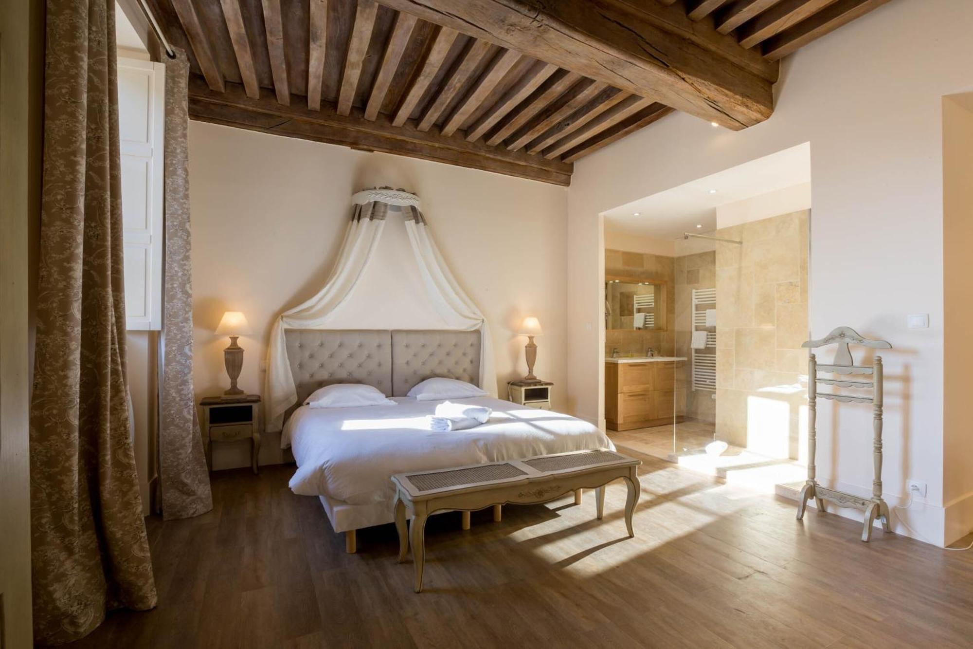 Le Cara - 4 Appartements Calmes Et Chics Au Coeur De Beaune 본느 객실 사진