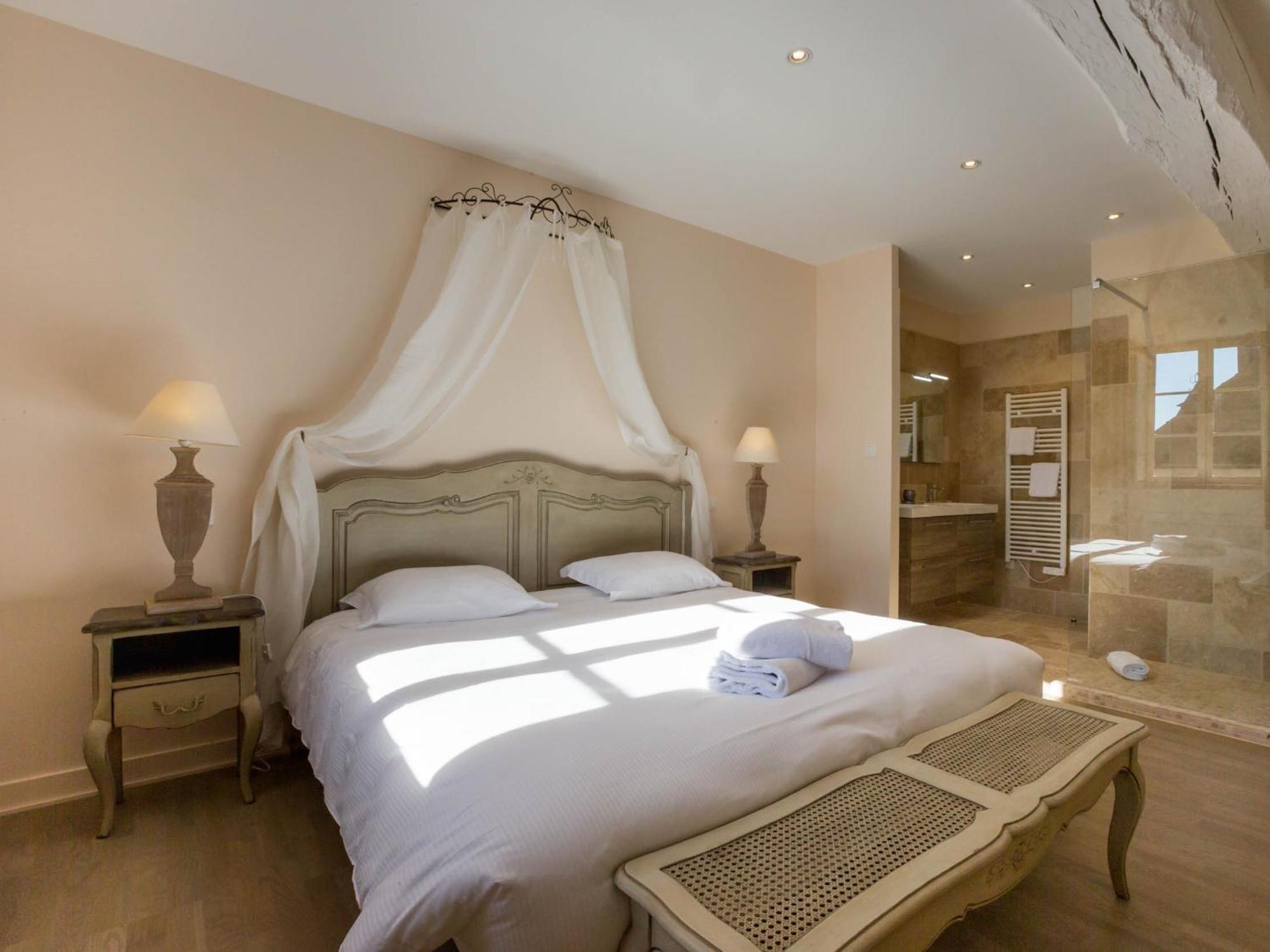Le Cara - 4 Appartements Calmes Et Chics Au Coeur De Beaune 본느 객실 사진